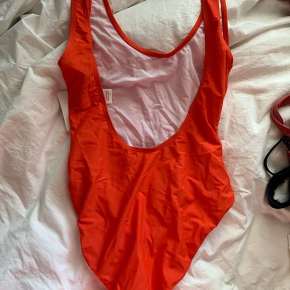 NWT ONIA one piece bikini - Picture 2 of 4